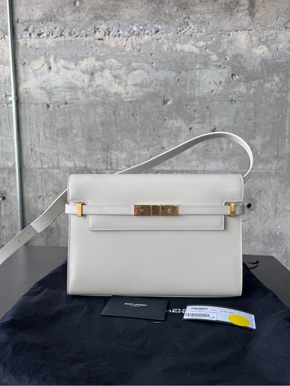 Saint Laurent Manhattan Medium Shoulder Bag